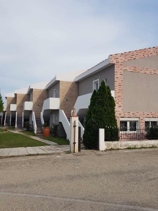 Hotel Loga Tycherón Exteriér fotografie